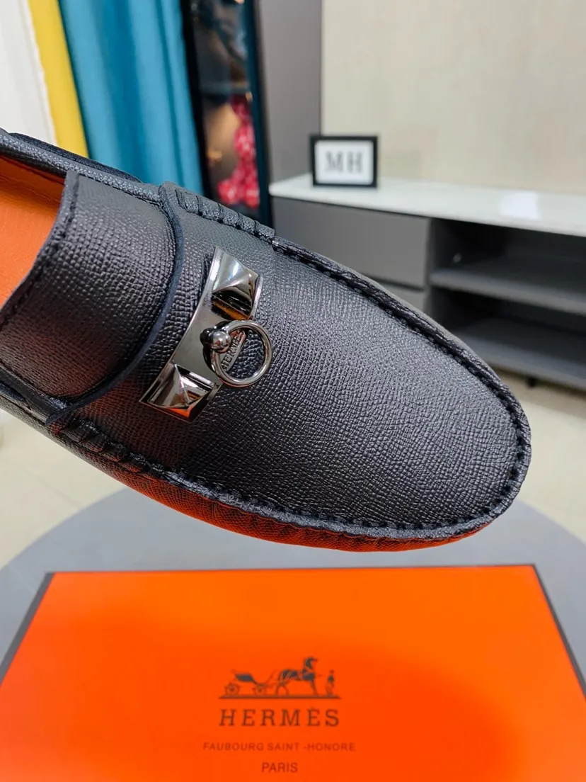 Men's men's shoes 💰458🌹🌹 Comes with packaging [Hermès] Hermès 🚹 Men's new bean slip-on shoes, full of charm, luxury style gentleman's shoes. Hermès exquisite hardware buckle accessories (❌refuse to fade) embossed design elements... interpret the brand image design concept 👑 Material imported cowhide ➕ Selected genuine leather lining ➕ Brand wear-resistant sole stitching 🔍🔍 Size: 38-44